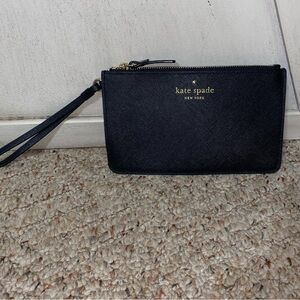 Cedar Street Slim Bee Clocktower Black Wristlet